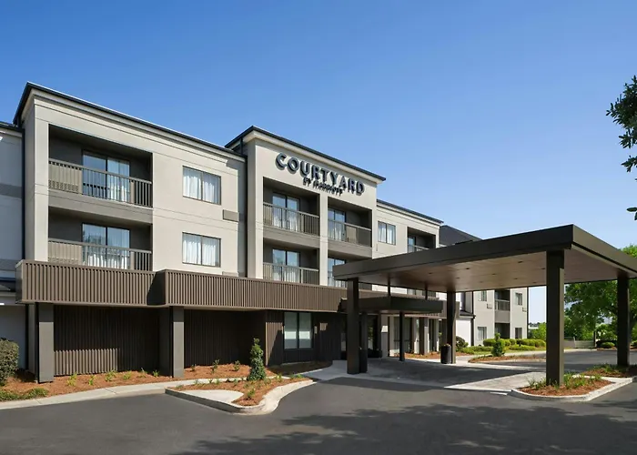 Courtyard By Marriott Valdosta